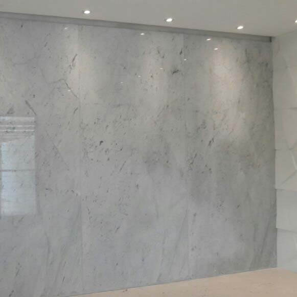 marmol carrara pared